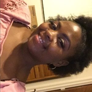 Meet your Posher, Shanquanise